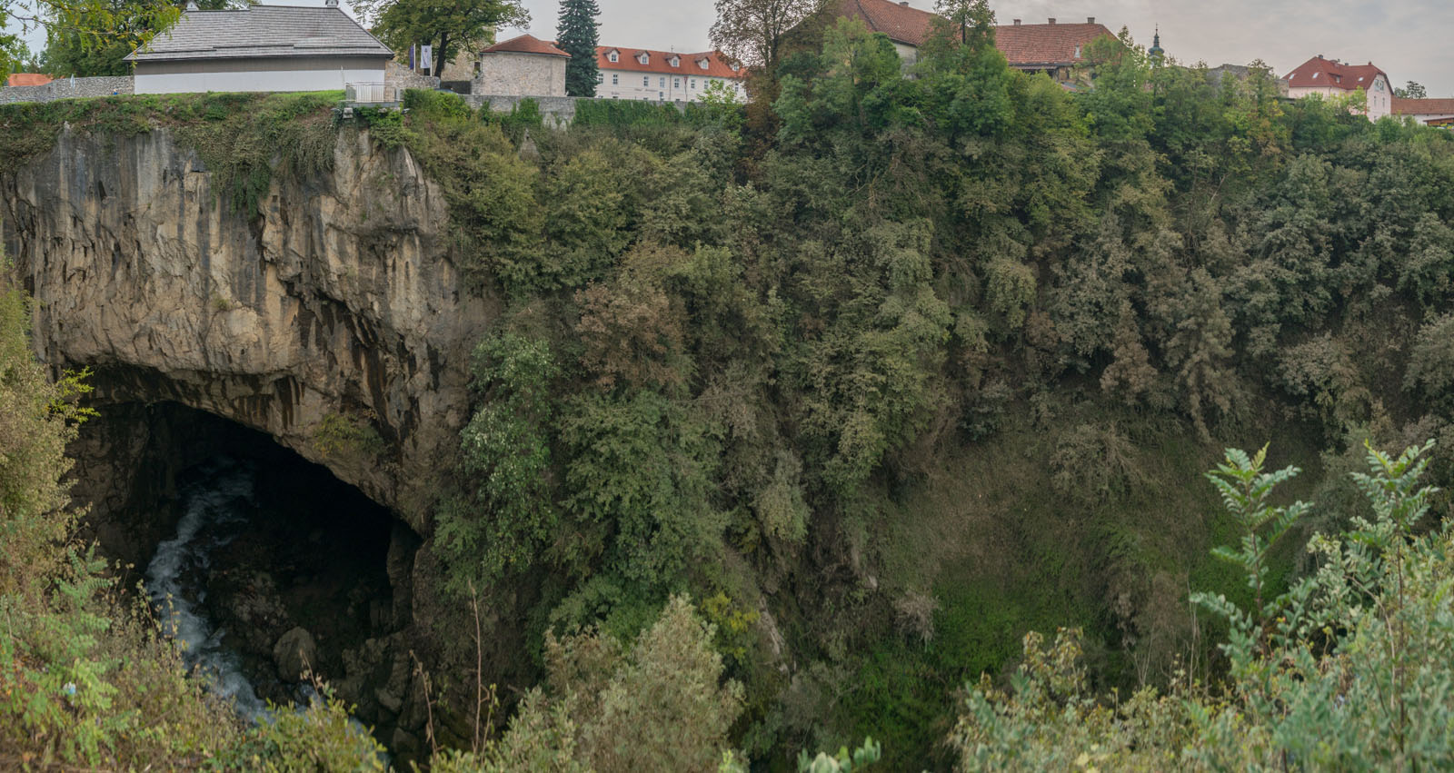 DJULIN PONOR2 PANORAMA